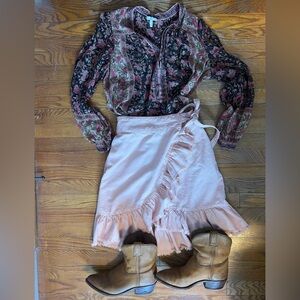 Pilcro Anthropologie Nettie Peach Ruffled Frayed Trim Wrap Skirt Size S